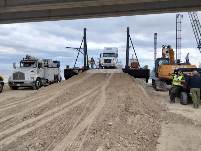 Loading the MRC onto the barge